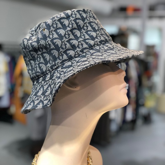 dior monogram bucket hat